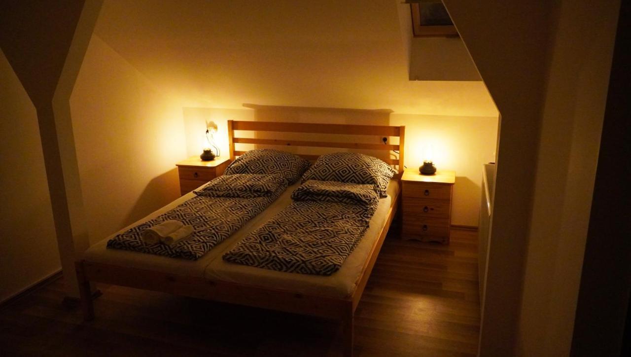 Pajkos Poni Vendeghaz Hotell Miskolc Exteriör bild