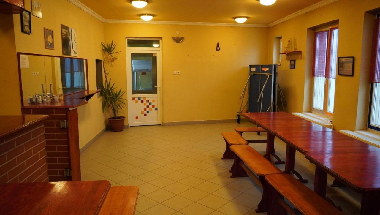 Pajkos Poni Vendeghaz Hotell Miskolc Exteriör bild