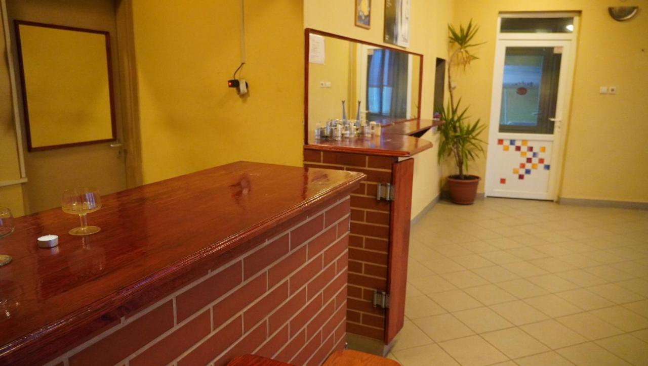 Pajkos Poni Vendeghaz Hotell Miskolc Exteriör bild